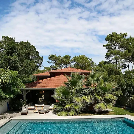 Superbe Maison Quartier Calme Proche Plage Piscine Chauffee